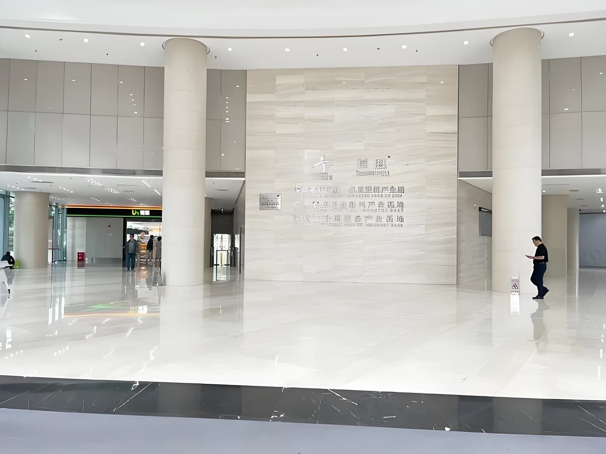 长虹科技大厦办公区实景图