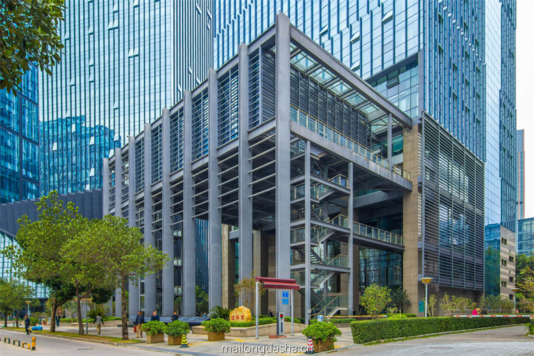 迈科龙大厦办公区实景图