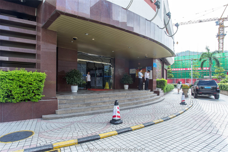 蛇口金融中心大厦大堂实景图
