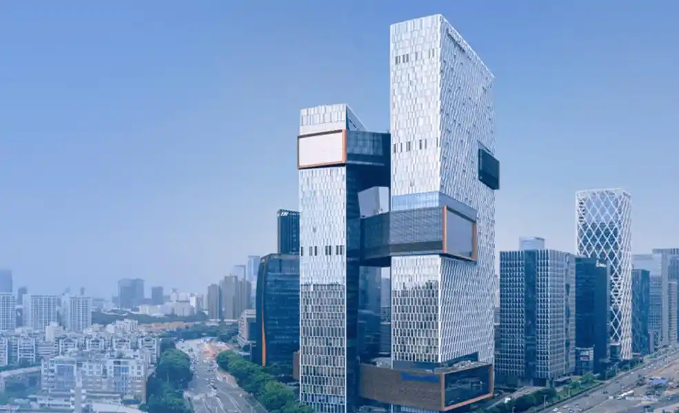 腾讯滨海大厦办公区实景图