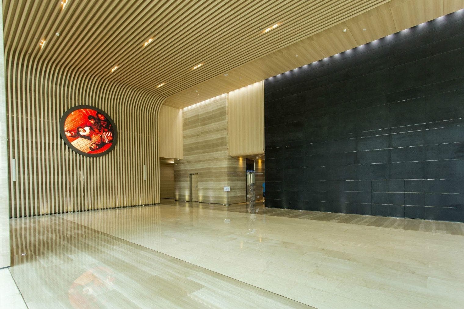 易思博软件大厦大堂实景图