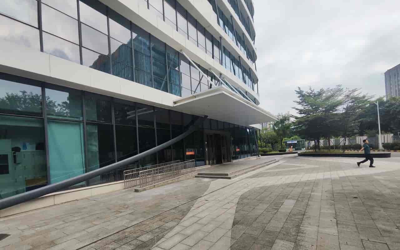 长圳深铁大厦大堂实景图